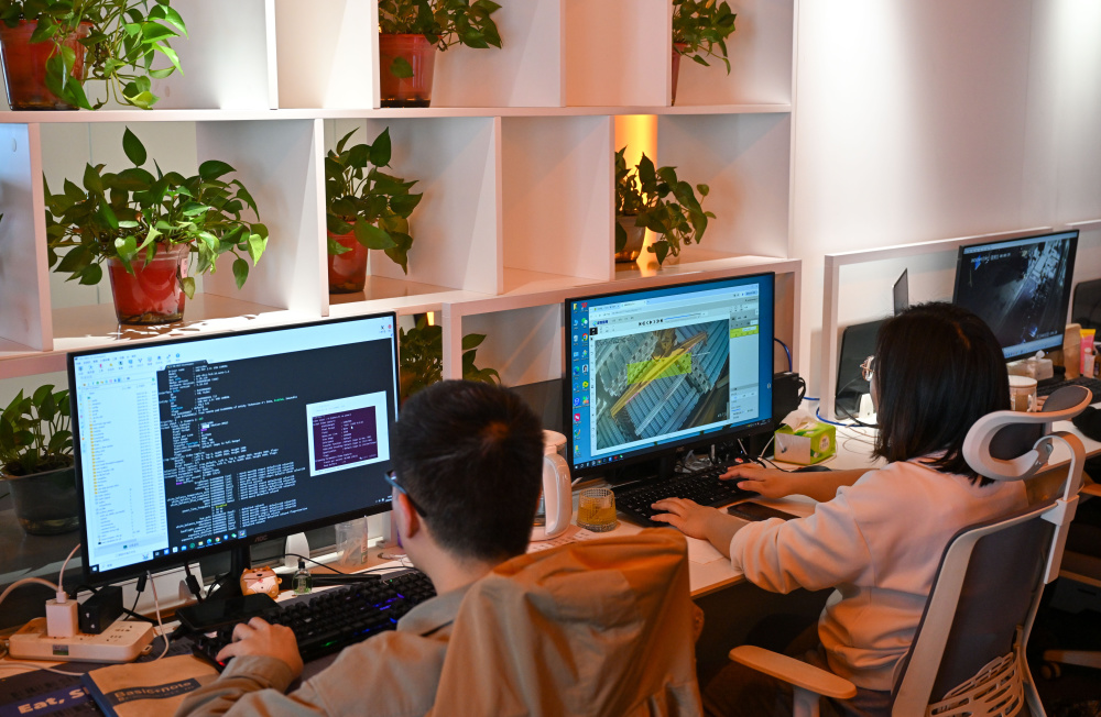 数字浪潮涌津门 天津以软件开发为引擎，驱动民营经济高质量发展